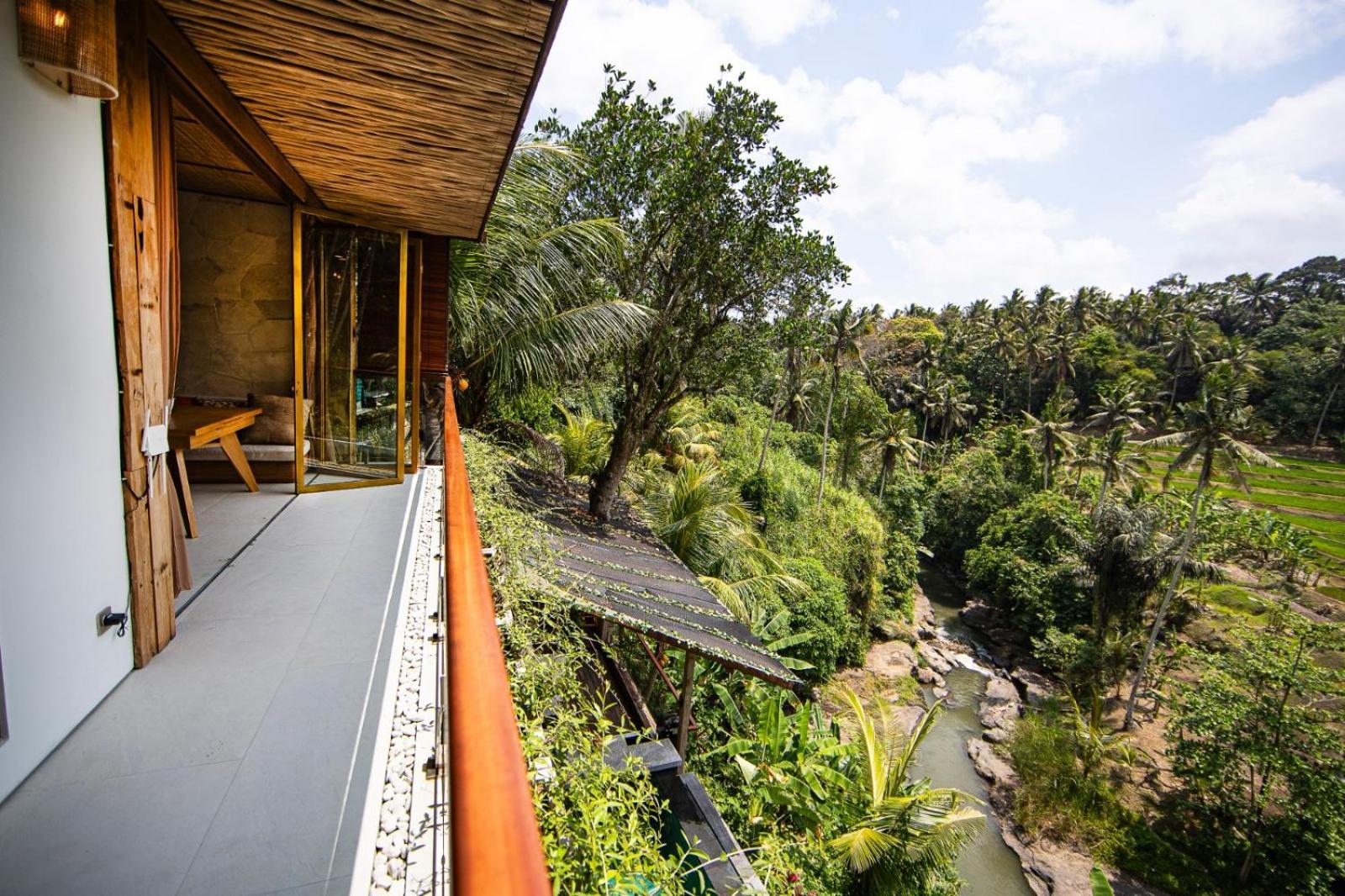 Ubud Riverside Villa Exterior photo