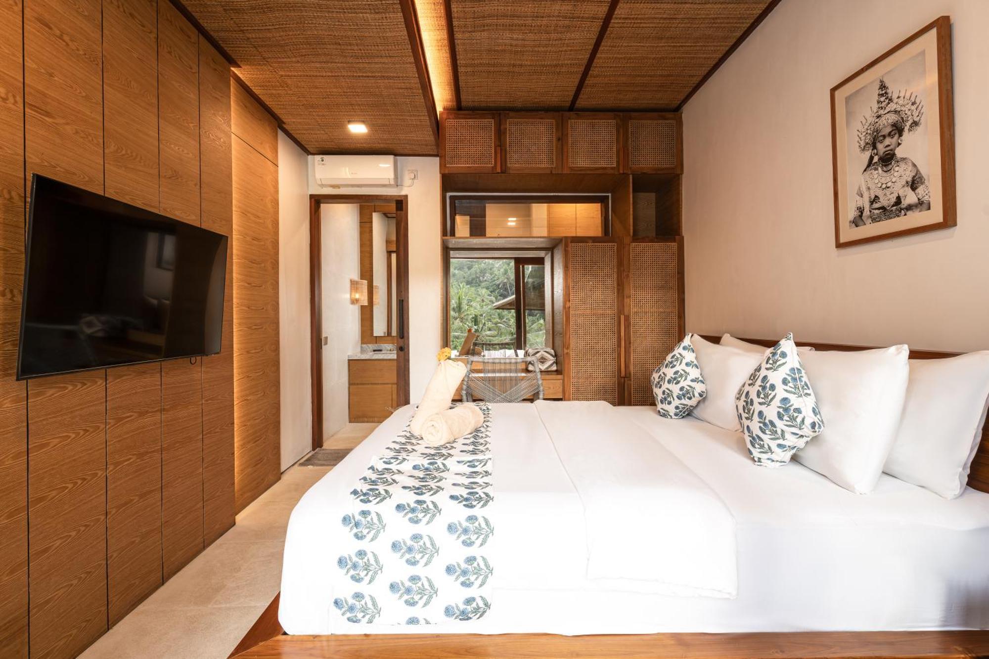 Ubud Riverside Villa Exterior photo