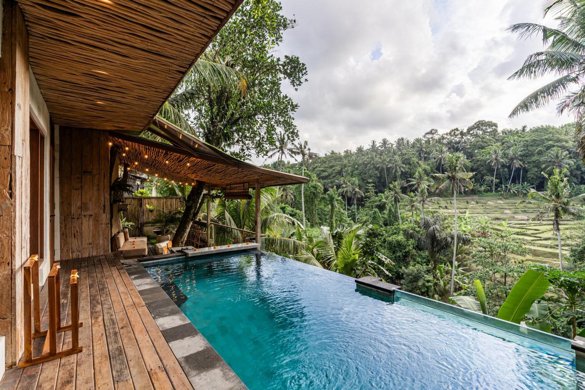 Ubud Riverside Villa Exterior photo
